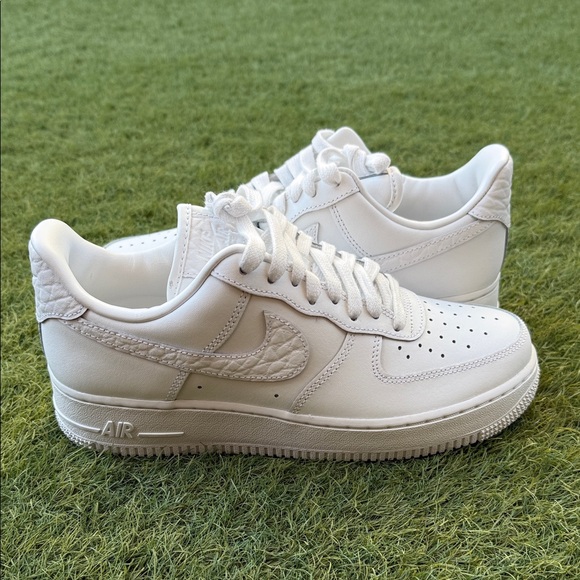Nike Shoes - Nike Air Force 1 ‘07 Low
